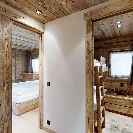 Διαμέρισμα Tass 3 *